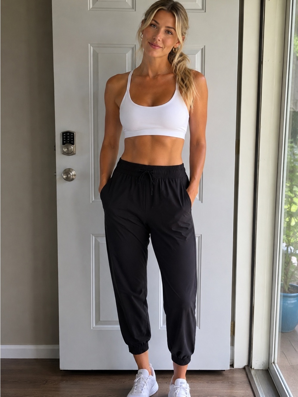 Athleta Black Track Pants with Elastic Waistband and cropped Legs size 8